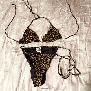 Dolce & Gabana String Bikini (Leopard - III 3)
